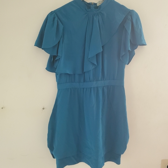 🛍TU Garen Ford flutter sleeve silk dress - Picture 3 of 5